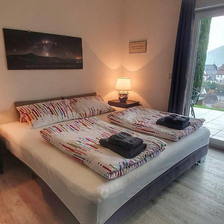 Ferienwohnung Casa Rossa Неккарштайнах Экстерьер фото